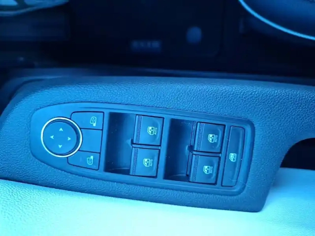 Renault Clio tce 90 — photo 52