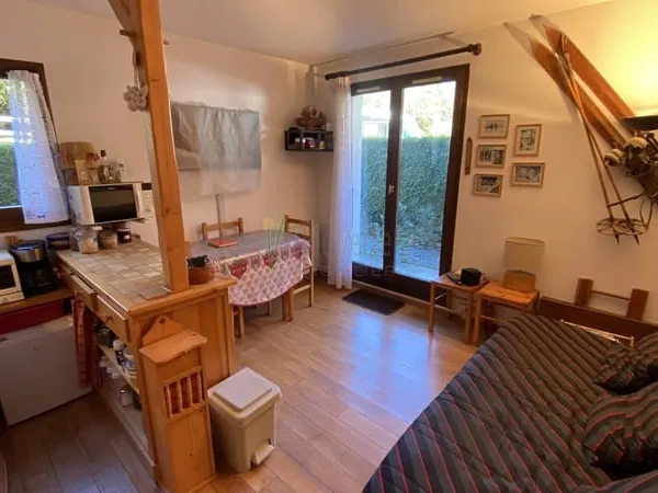 EXCLUSIVITE - STUDIO + JARDIN - HABERE-POCHE