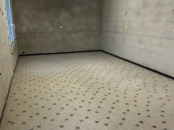 Box ou garde meuble 30 m2
