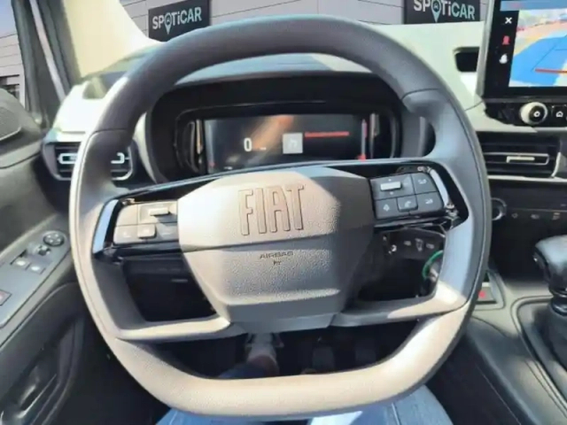 Fiat Doblo fg m diesel 100ch pack premium connect — photo 10