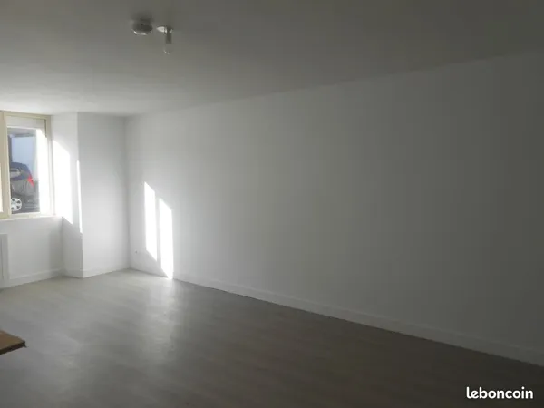 Location appartement centre bourg