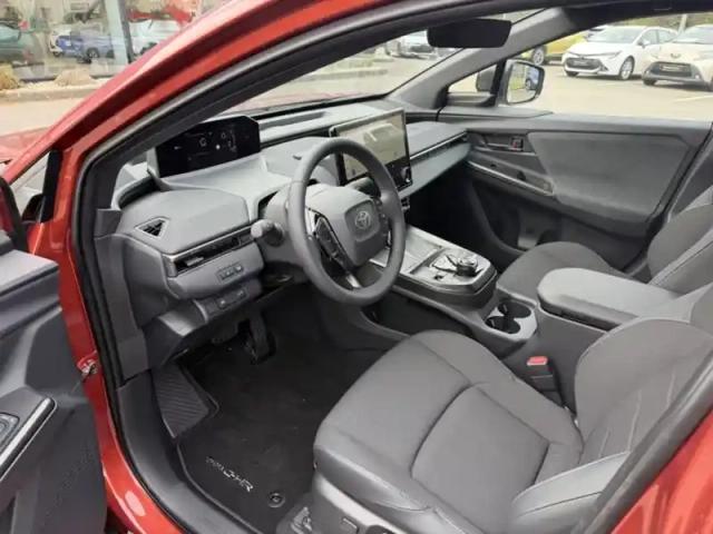 Toyota C-Hr design grande autonomie 77 kwh 224ch + — photo 9
