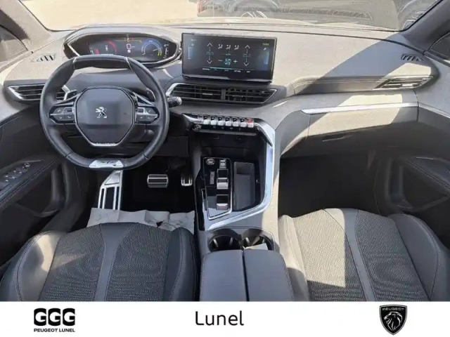 Peugeot 3008 hybrid 225 e-eat8 — photo 8