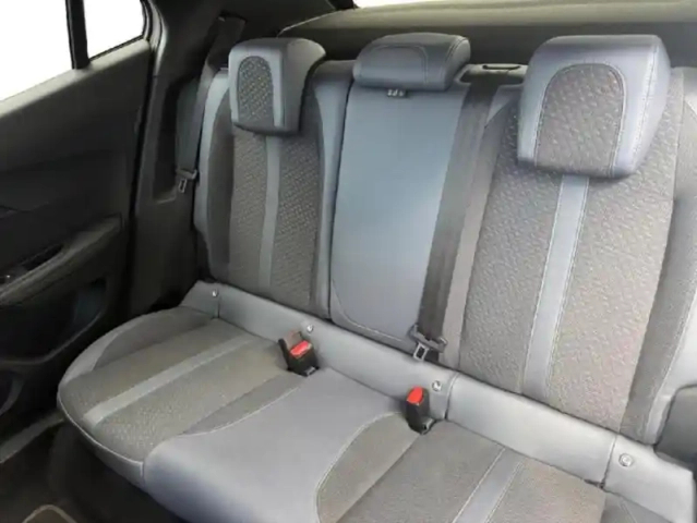 Peugeot 2008 1.2 puretech 130ch s&amp;s allure business eat8 — photo 13