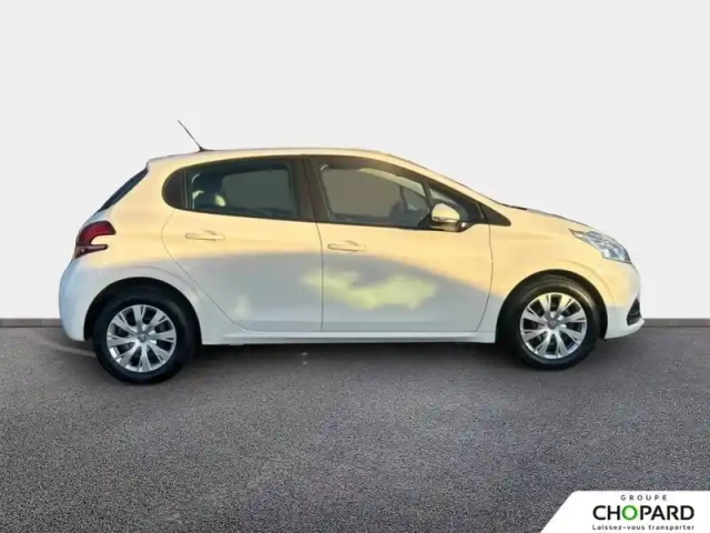 Peugeot 208 affaire bluehdi 100 s&amp;s bvm5 — photo 9