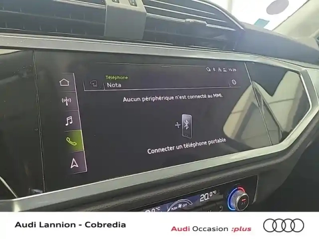 Audi Q3 35 tfsi 150ch advanced s tronic 7 — photo 11
