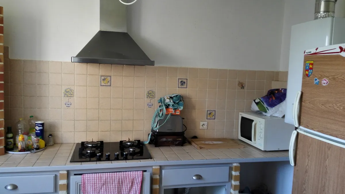 Photo 1