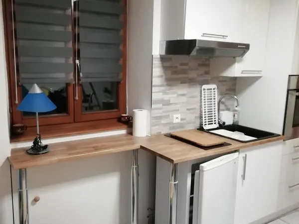 Loue meublé 2 pièces