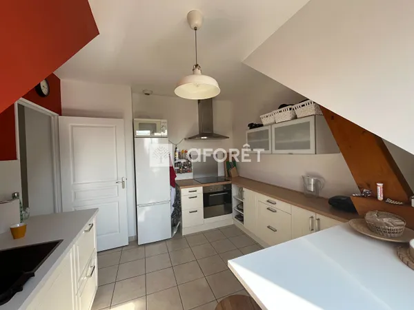 Appartement 4 pièces 77 m²