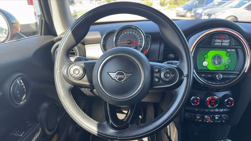 Mini Mini 1.5 Cooper 136 BVA7 - Chili – 2019 – 110502 km – Essence – Boîte Automatique — photo 27