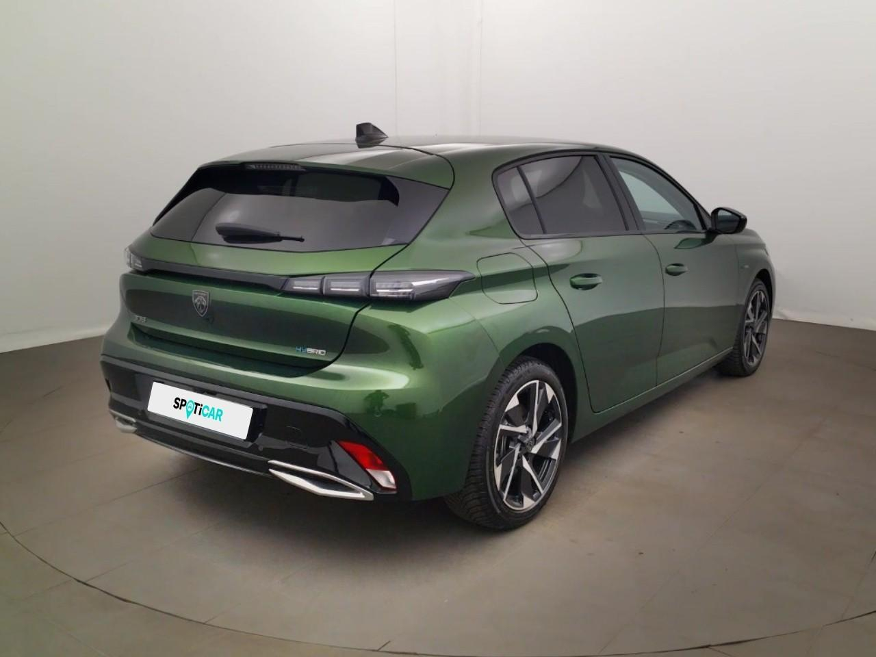 Peugeot 308 phev 180 e-eat8 allure pack — photo 5