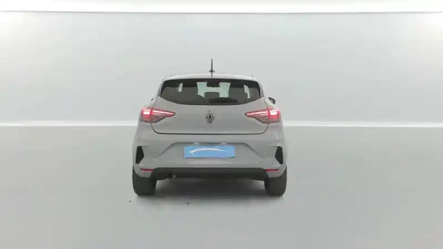 Renault Clio tce 90 — photo 22