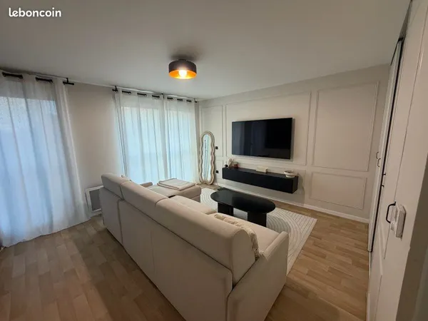 ⚠️ Dispo 6 mois -Studio meublé moderne - Paris 15e