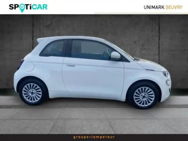 Fiat 500 e 95ch action — photo 6
