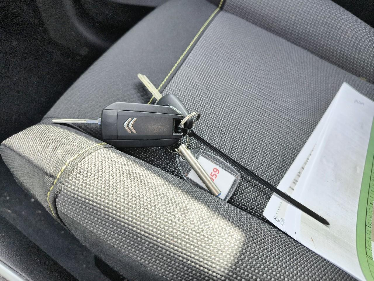 Citroën C3 puretech 110 s&s eat6 shine — photo 9