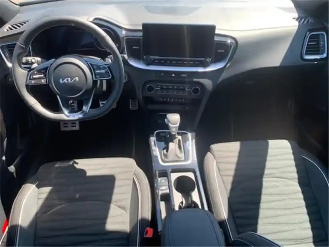 Kia Ceed 1.5 t-gdi 140 ch dct7 — photo 10