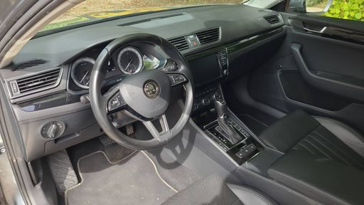 Skoda Superb 1.8 TSI 180 DSG7 - Laurin & Klement – 2016 – 149981 km – Essence – Boîte Automatique — photo 20