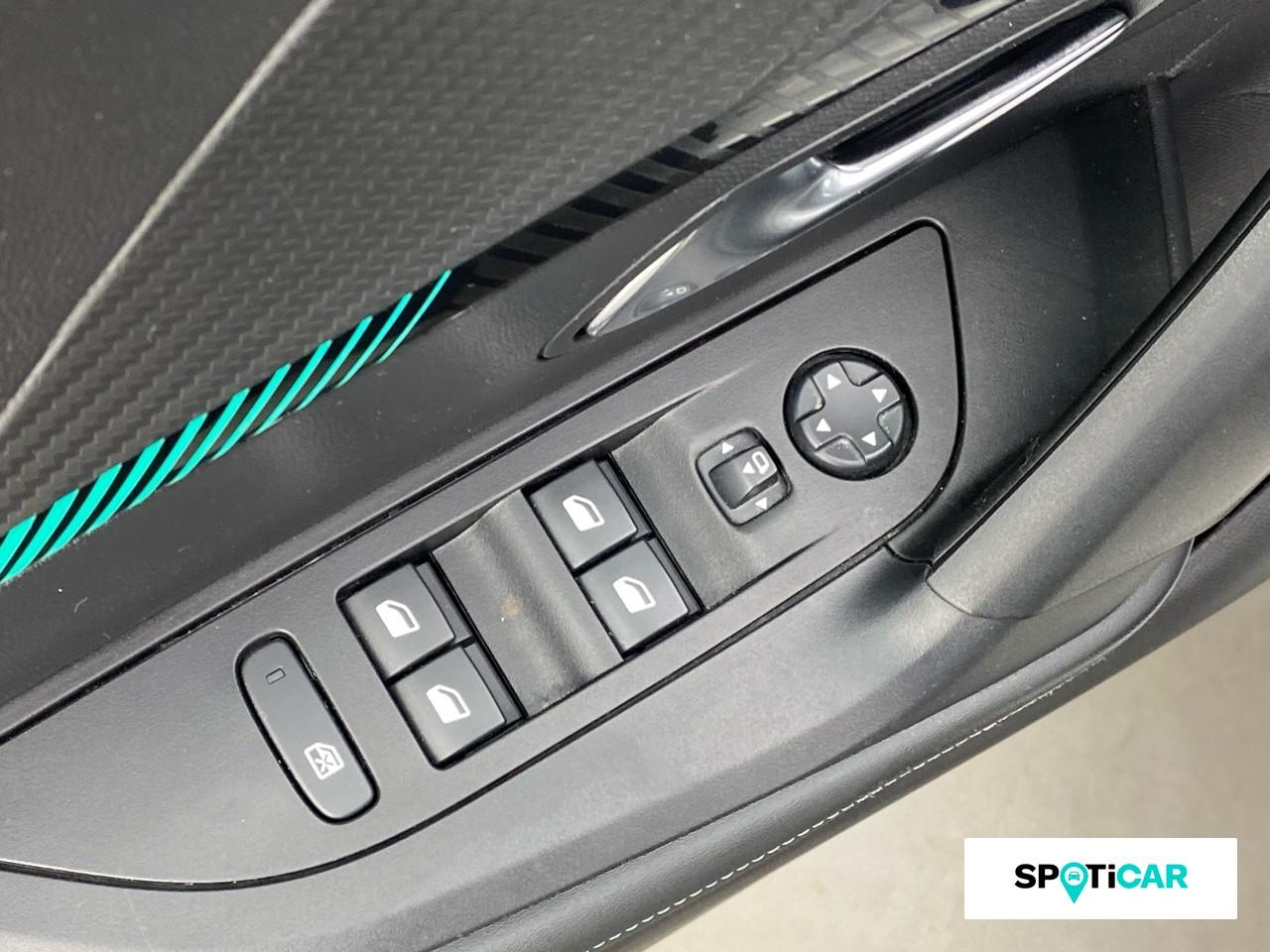 Peugeot 2008 1.5 bluehdi 110ch s&s allure pack — photo 19