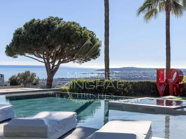 Maison 10 pièces 397 m²
