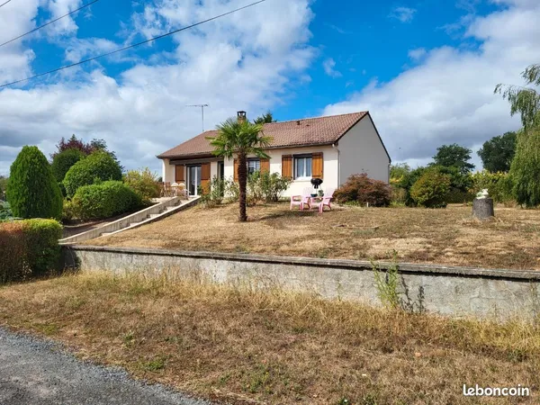Maison semi-enterrée à saisir
