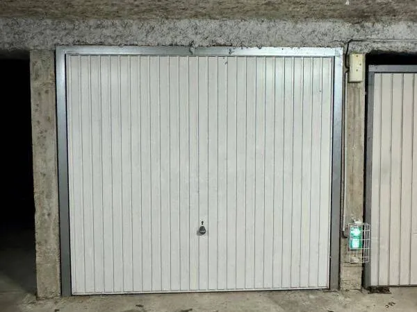 Parking 13 m²