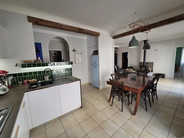 A vivre comme dans une maison, 5 pièces 113 m2 + garage 70 m