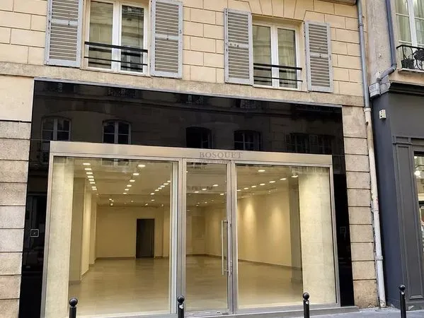 Local commercial 105 m² Paris 6ème