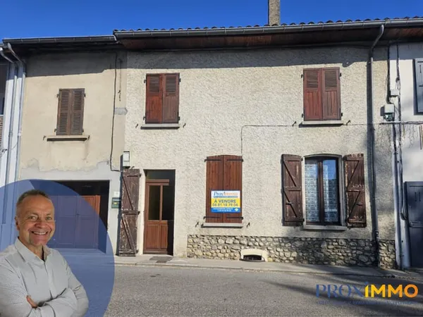 Maison en pierre de caractère à rénover - 135 m² et fort p