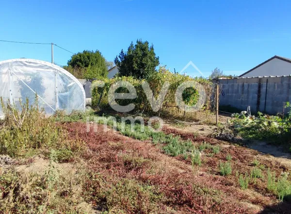 Terrain constructible 280 m²
