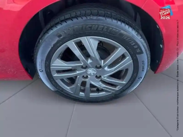 Peugeot 208 1.2 puretech 100ch s&amp;s active pack — photo 10