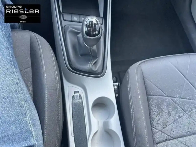 Hyundai Bayon 1.0 t-gdi 100 hybrid 48v — photo 17