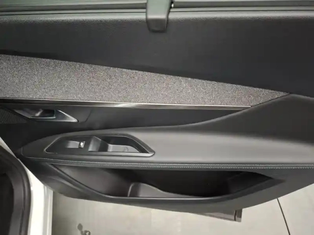 Peugeot 5008 bluehdi 130ch s&amp;s eat8 — photo 24