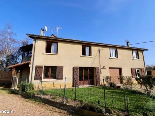 T3 RÉNOVÉ 70 m² + JARDIN PRIVATIF
