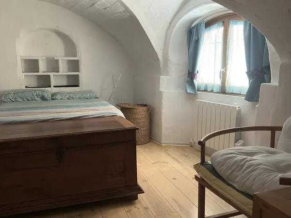 Appartement rénové avec grand toit-terrasse à 100 m de la plage
