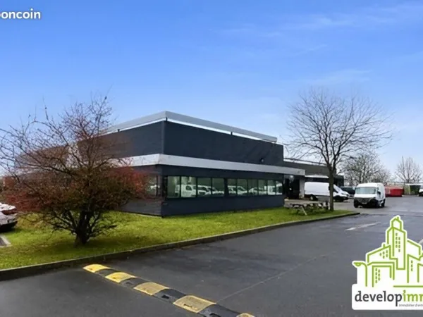 Local bureaux 1 438 m²
