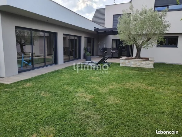 Maison 5 pièces 187 m²