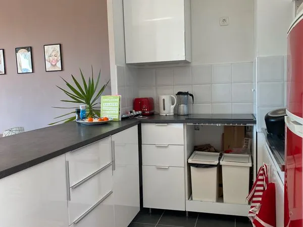 Appartement T3 60m2 Ponts Jumeaux avec parking sous-terrain