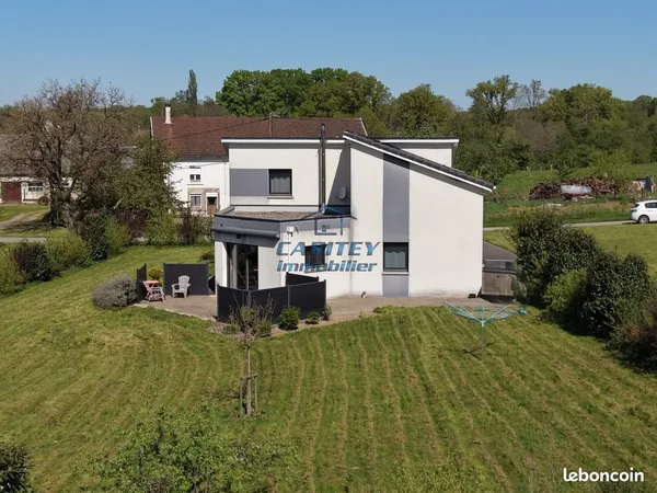 Maison 6 pièces 121 m²