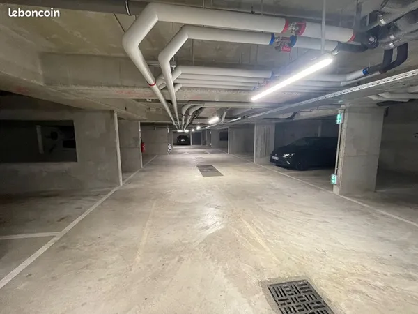 Vente parking/box 13 m²