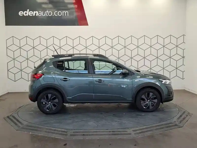 Dacia Sandero eco-g 100 gsr2 — photo 6