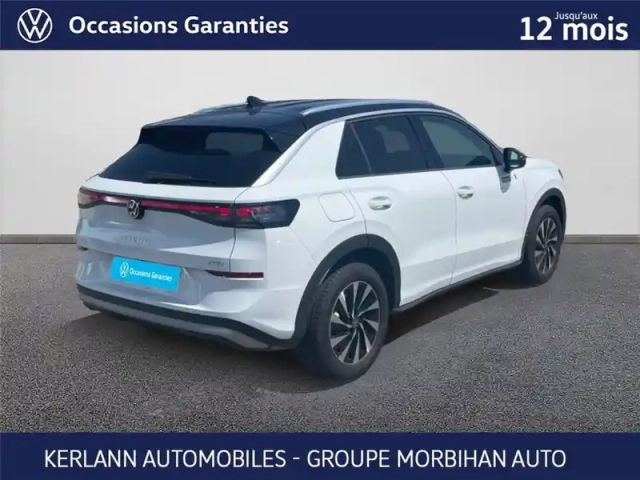 Volkswagen T-Roc 1.5 etsi evo2 hybrid 150 ch dsg7 — photo 92