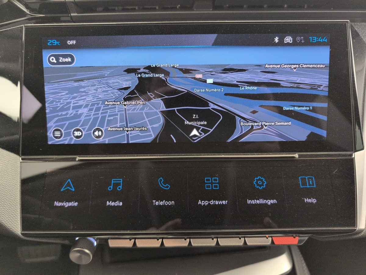 Peugeot 308 — photo 20