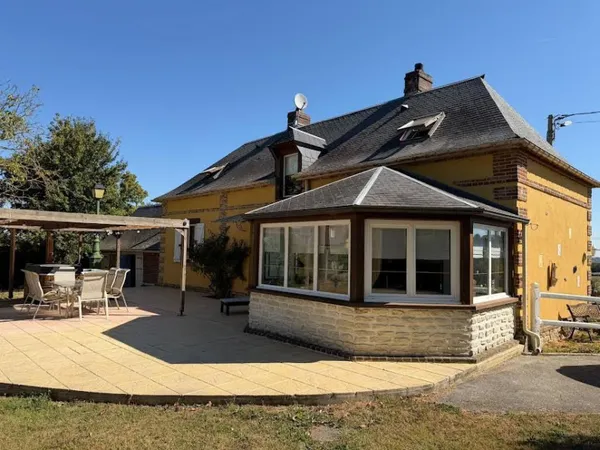 Maison 6 pièces 100 m²