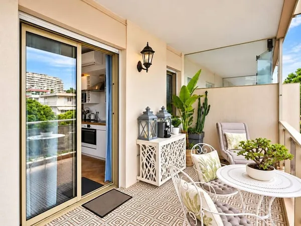 Studio 1 pièce 25 m²