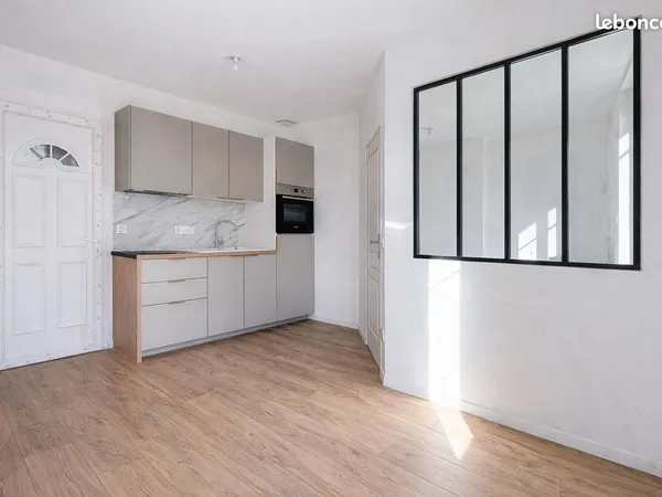 Appartement T2 rénové de 27m² - Lyon 9ème (Valmy) - Idéal investisseur ou 1er achat