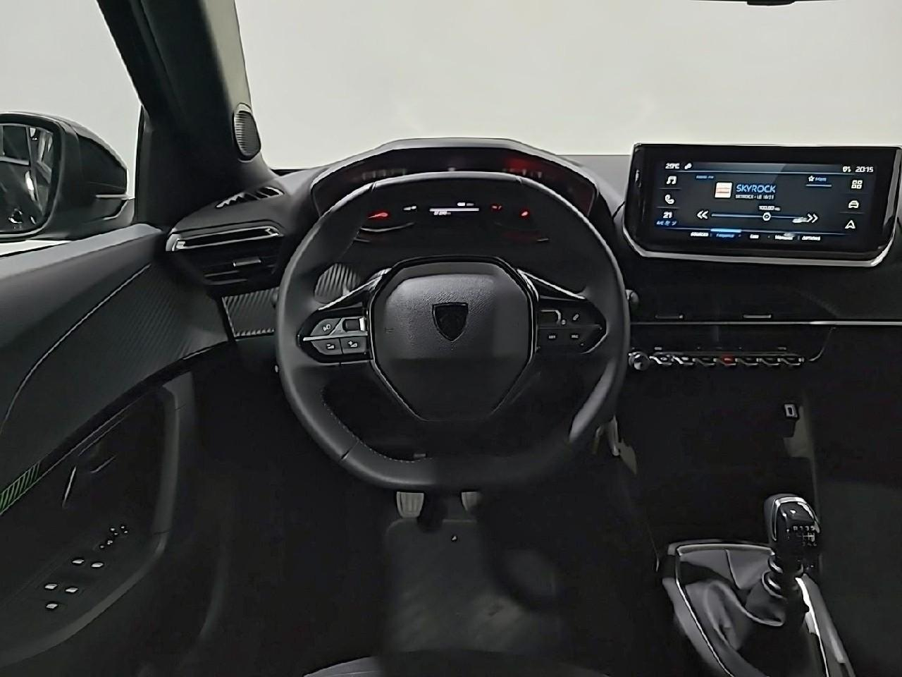 Peugeot 2008 puretech 100 s&s bvm6 active — photo 17