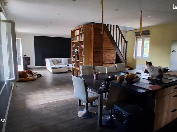 Maison 6 pièces 134 m²