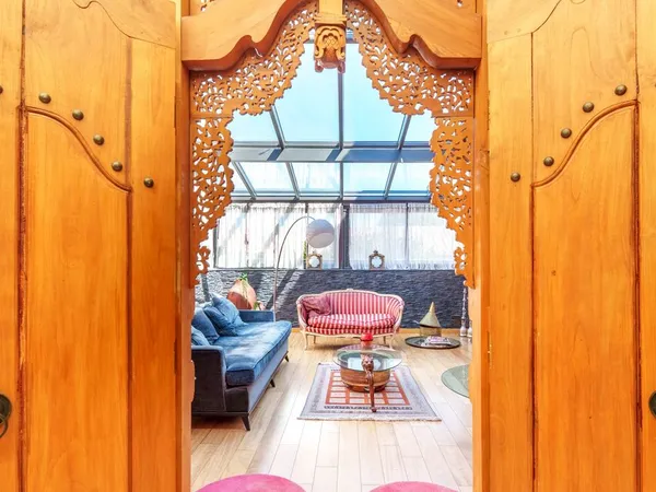 Maison individuelle 7 pièces 270 m²