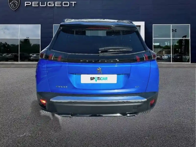 Peugeot 2008 puretech 130 s&amp;s eat8 — photo 6