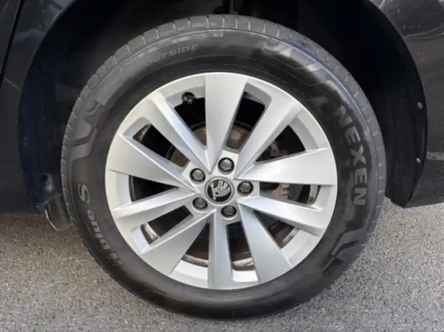 Skoda Scala 1.5 tsi 150ch ambition — photo 4